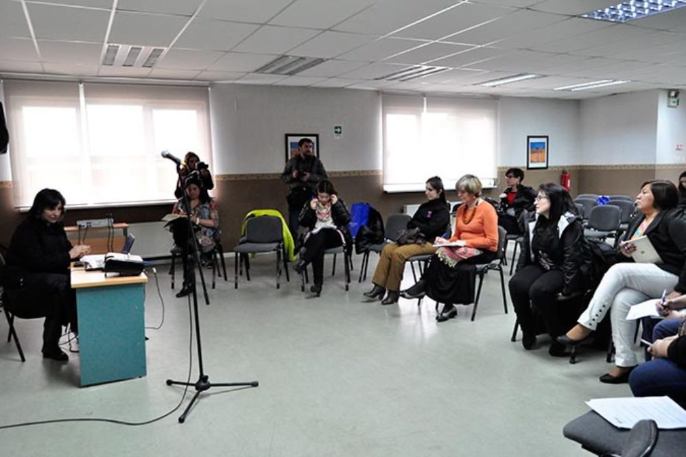 Taller de Educación: El otro y el nosotros: Inmigrantes del siglo XXI en Chile, realizado de forma intensiva durante toda la jornada