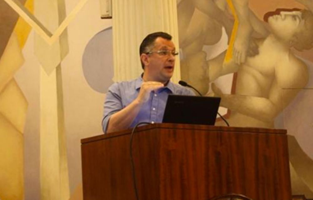 El director de la Unidad de Neurobiología Aplicada (UNA, CEMIC-CONICET), Argentina, Sebastián Lipina