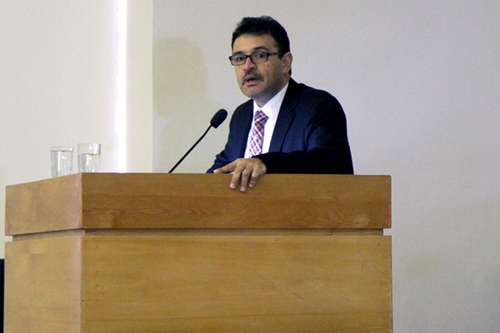 El vicerrector Flavio Salazar destacó el diálogo multidisciplinario que este tipo de instancias fomenta, tanto a nivel internacional como al interior de la Universidad.