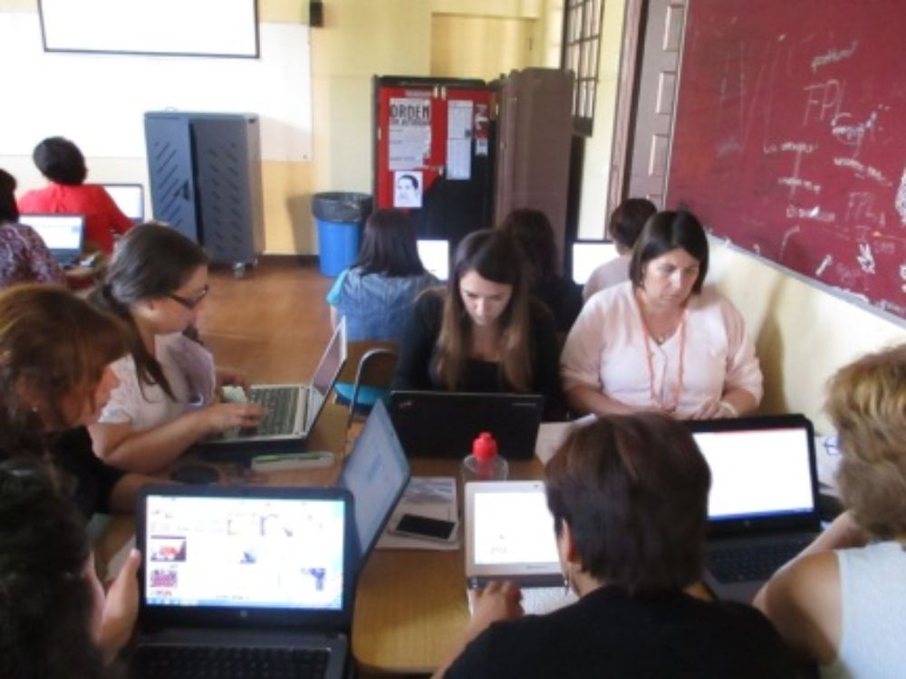 Docentes en el Taller