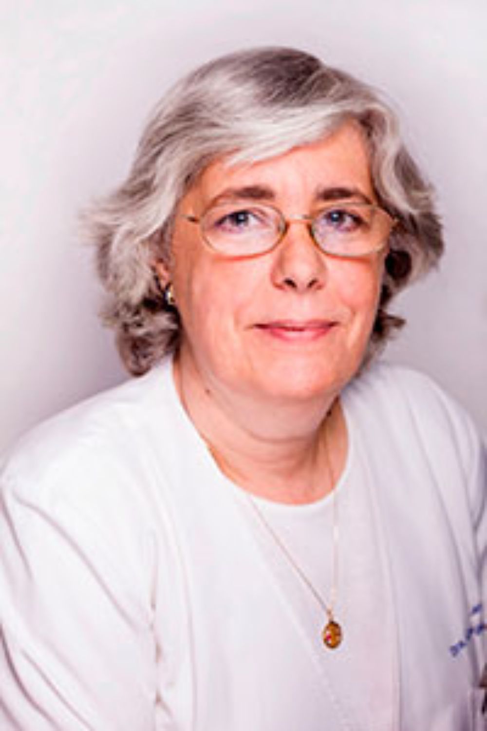 Doctora Carmen Larrañaga, directora del Instituto de Ciencias Biomédicas.