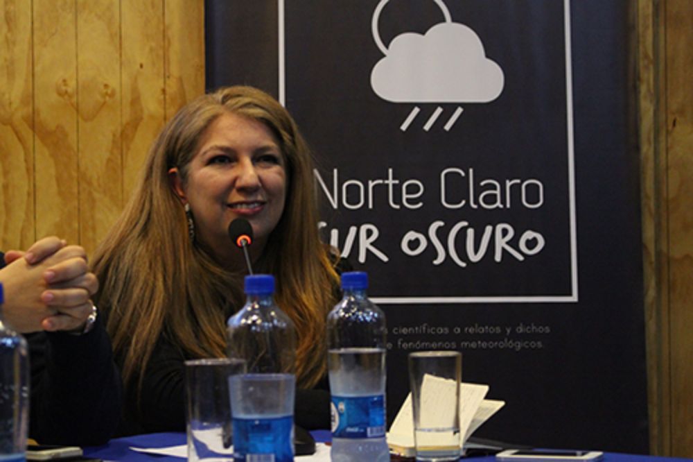 Jacqueline Besoain, antropóloga parte del equipo que realizó "Norte claro, sur oscuro".