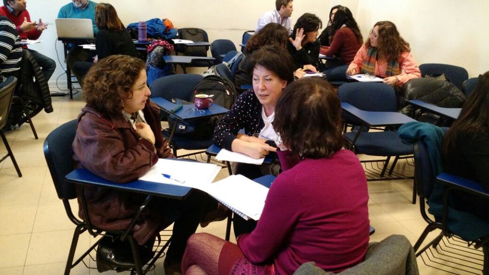 Docentes en el Taller