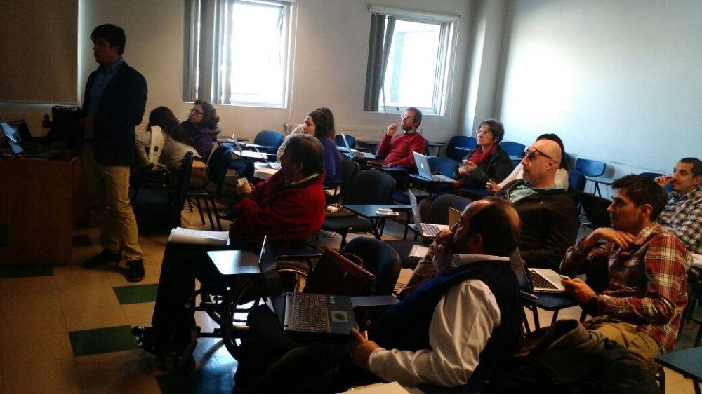 Docentes en el Taller