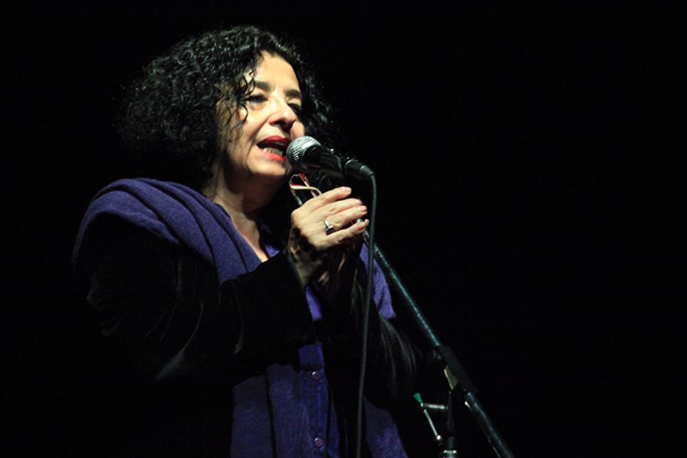 En representación del Rector Ennio Vivaldi, la vicerrectora de Extensión y Comunicaciones, Faride Zeran, agradeció y felicitó a los miembros del TNCH. 