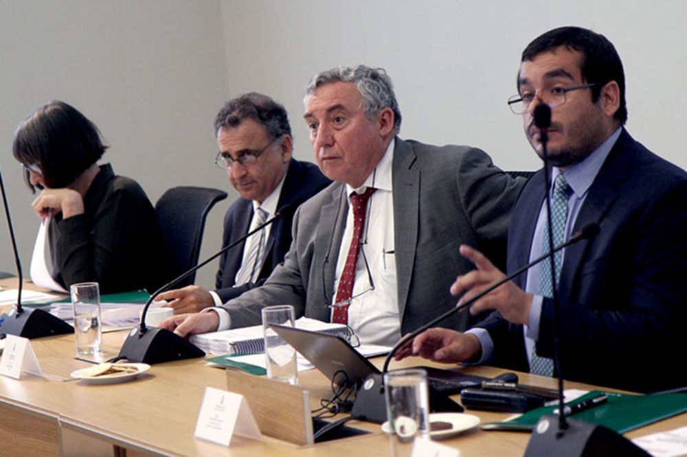 La sesión se celebró el 3 de enero en la Casa Central. 