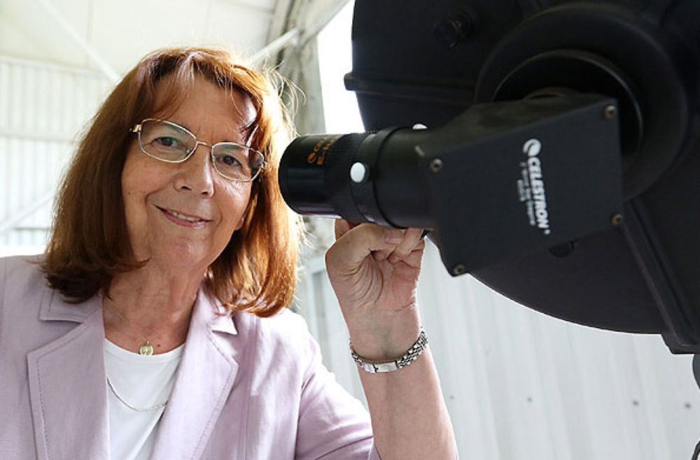 La profesora María Teresa Ruiz realizará la primera charla, que tratará sobre la historia del Universo.