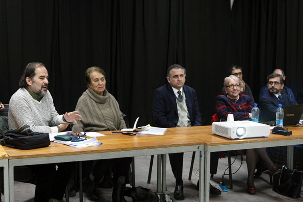 "Con el compromiso de todos quienes formamos parte de esta Casa de Estudios podremos lograr nuestro objetivo: reacreditarnos por siete años", dijo la decana de la Facultad de Artes.