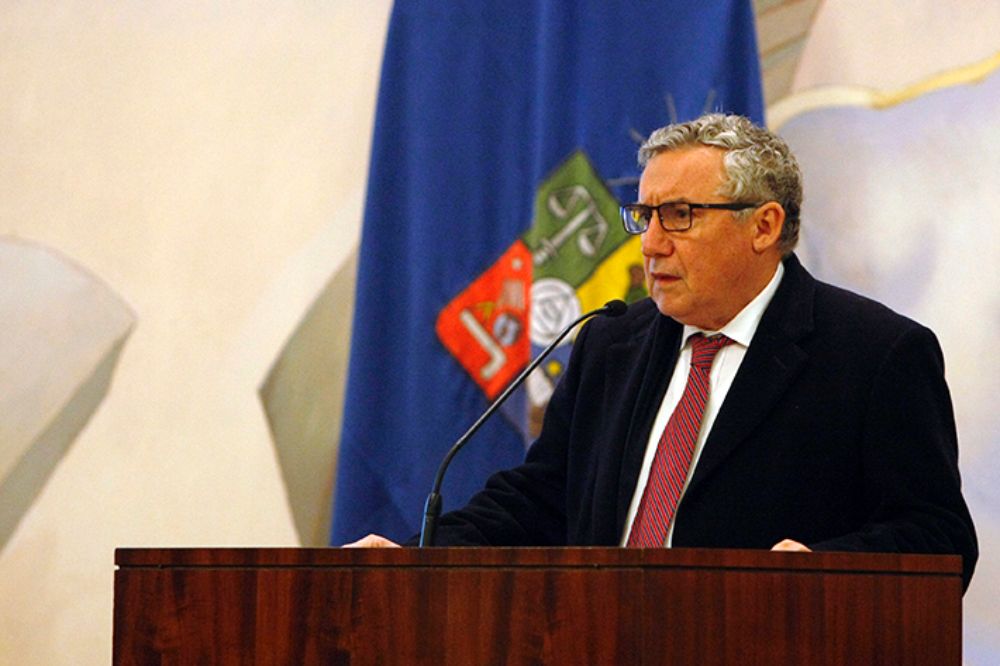 El Rector de la Universidad de Chile, Ennio Vivaldi, invitó a los estudiantes a conocer el Chile de verdad al que podrán tener acceso a través de los distintos espacios de la Casa de Bello.