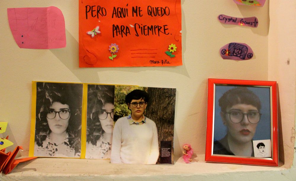 Mara Rita fue una estudiante trans de nuestra Universidad y profesora voluntaria del espacio. Cuando fallece en 2016, el grupo decide bautizar con su nombre a la iniciativa.