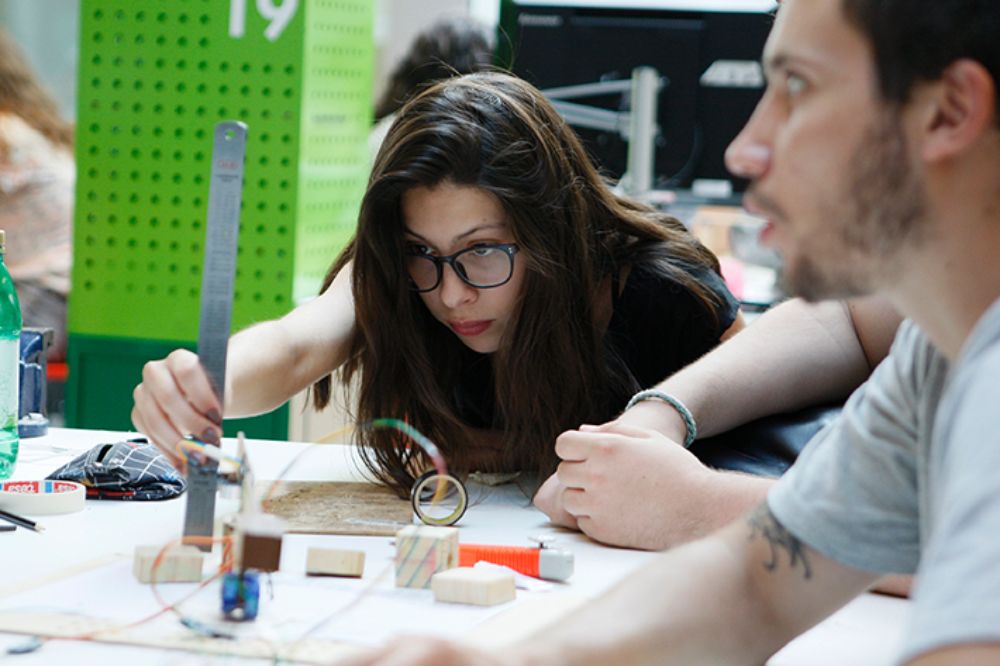 Los futuros mechones también podrán informarse y postular a SIPEE, en la Feria de orientación al postulante el 17,18 y 19 de agosto, en la Facultad de Ciencias Físicas y Matemáticas de la Universidad