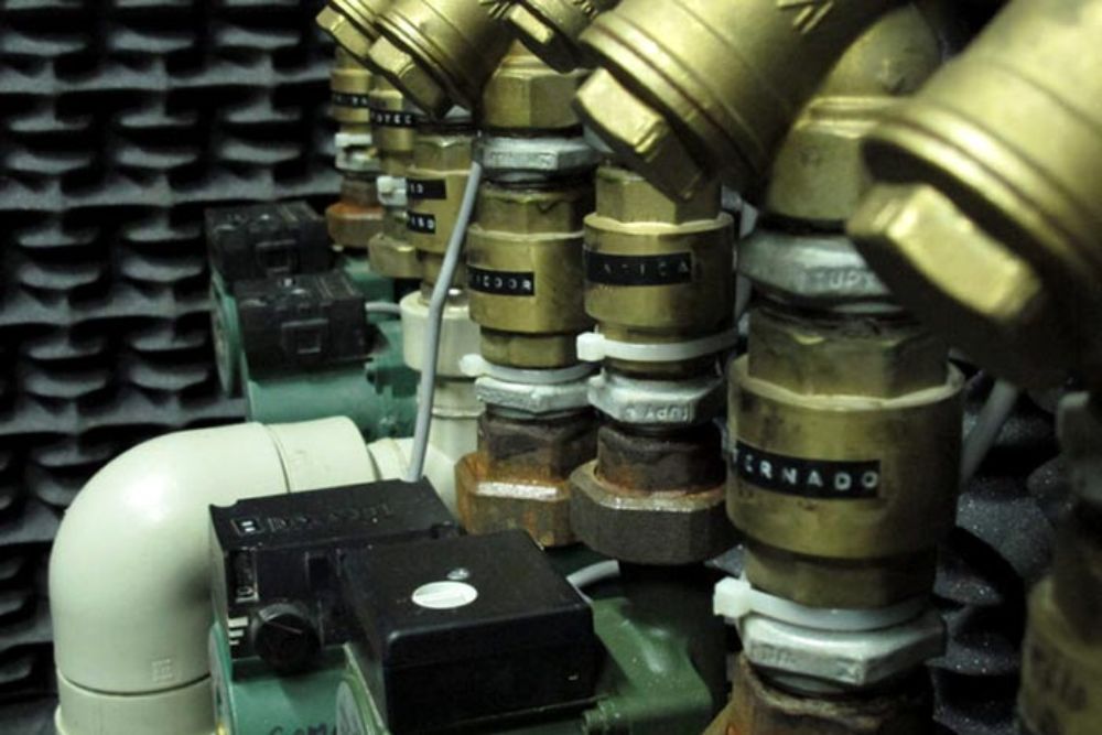 La iniciativa utilizará un sistema de bombas de calor para aprovechar la energía limpia existente en el subsuelo y reemplazar la calefacción a leña.