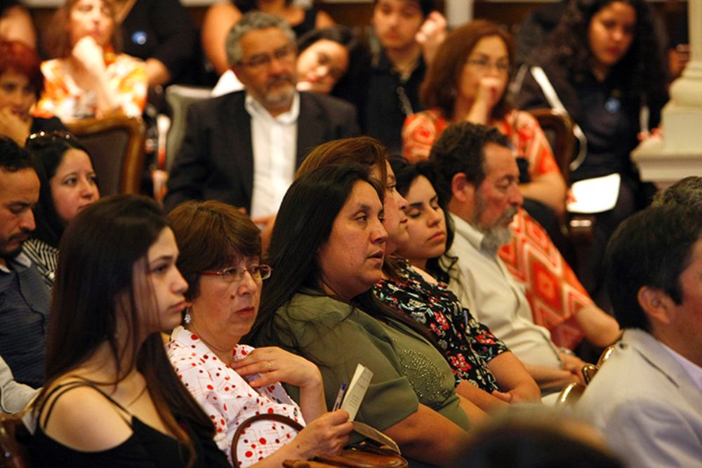 Funcionarios, académicos, estudiantes y comunidades implicadas en los proyectos, participaron de la actividad.