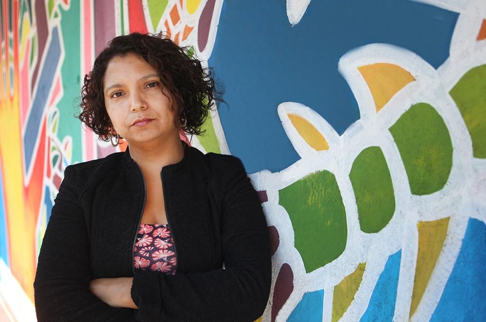 El ensayo que deberá desarrollar, explicó la académica, abordará el tema "de las crisis de las políticas de reconocimiento, de las crisis de políticas multiculturales que hay en toda América Latina".