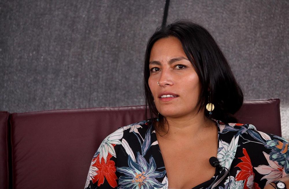 "La relación cómo se aborda el mundo de la ciencia desde un científico es muy similar a cómo un músico aborda su obra", dijo Tijoux 