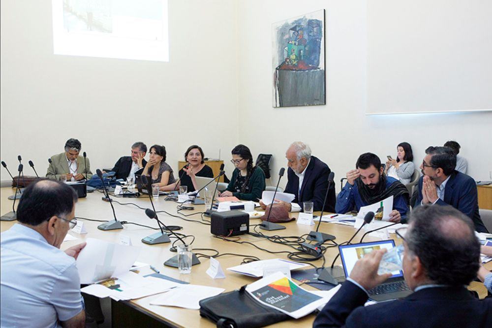 La Dirección de Comunicaciones de la U. de Chile, entregó los detalles del informe ¿Qué nos hace diferentes?, el cual abarca las singularidades de nuestra casa de estudios que deben destacarse.