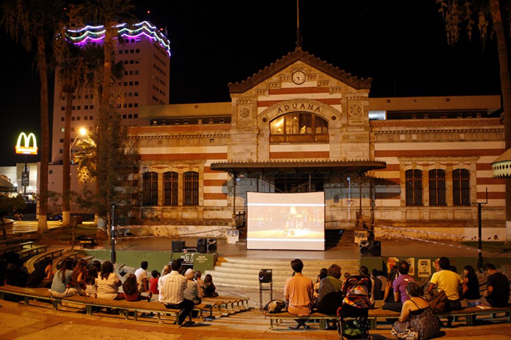 El próximo año la U. de Chile, a través de la Vicerrectoría de Extensión y Comunicaciones, regresa a la Isla de Chiloé con una nueva versión de la Escuela de Temporada del 7 al 12 de enero.