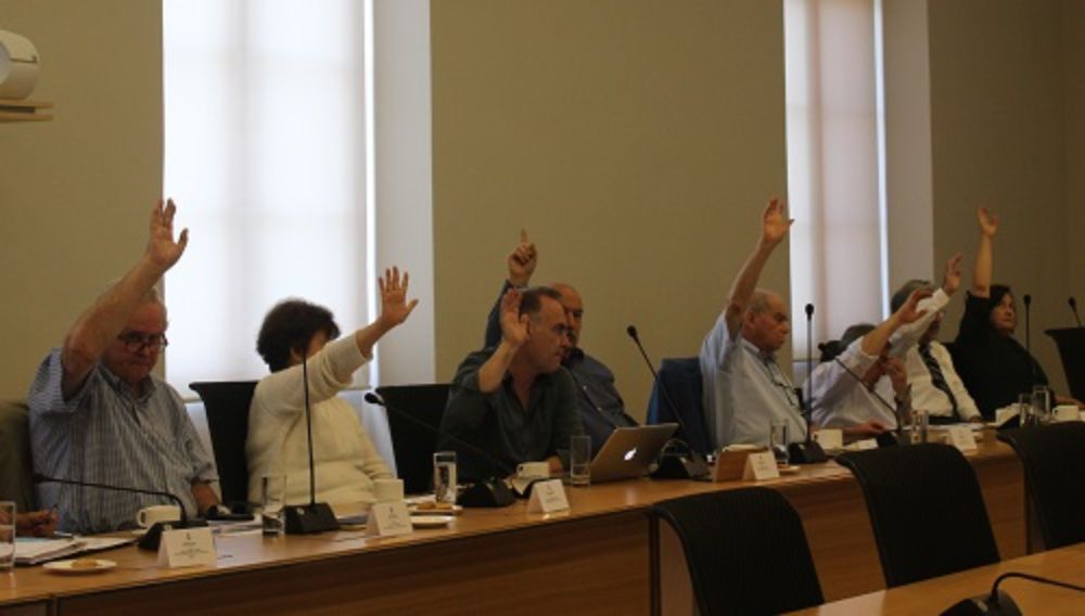 El reglamento fue aprobado por unanimidad