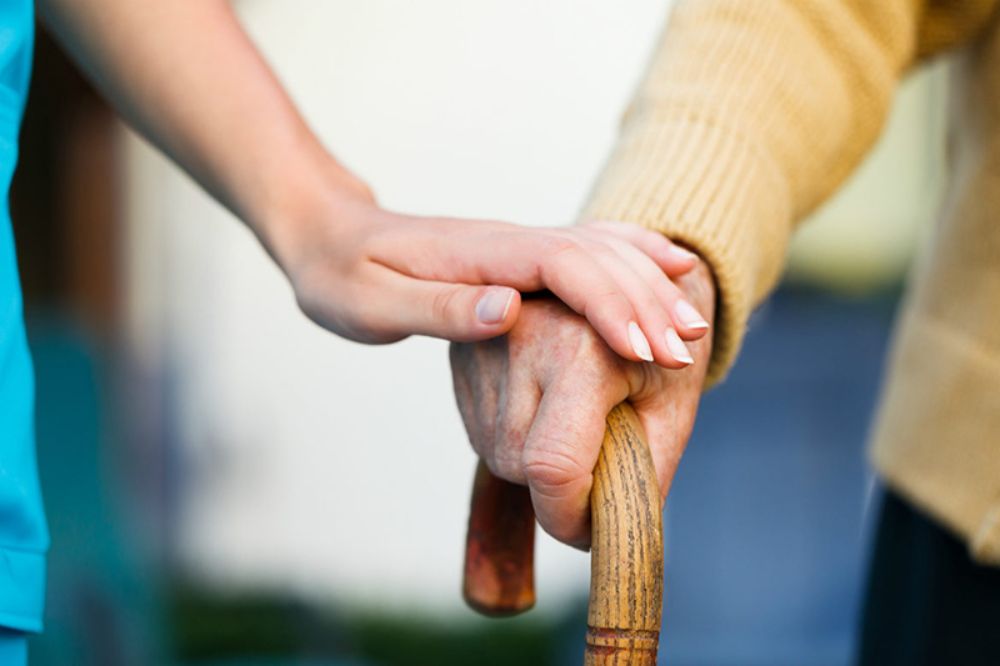 Actualmente en Chile más de 180 mil personas sufren demencia y se estima que para 2050 esta cifra superará los 600 mil.