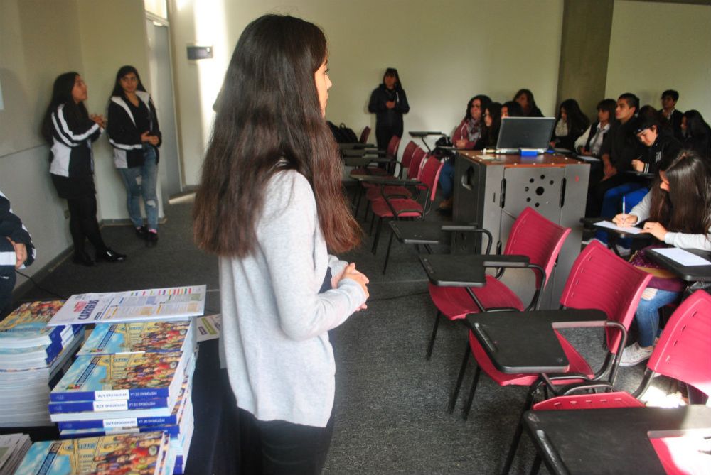 Charla de difusión de pregrado