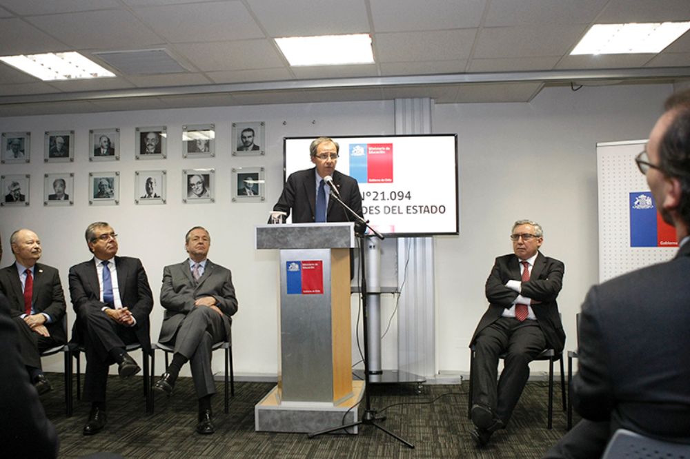 "Las universidades del Estado son las universidades de todos", dijo el ministro de Educación Gerardo Varela.