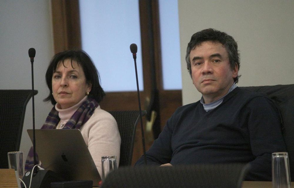 Las autoridades que encabezaron las distintas comisiones y grupos de trabajo discutieron los resultados de la autoevaluación junto a los senadores universitarios.