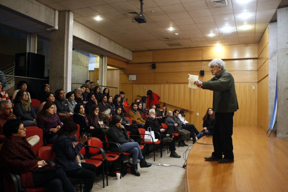 En la Facultad de Ciencias se realizó este miércoles 18 de julio la conferencia "El origen de lo humano", actividad abierta a todo público y organizada por el Departamento de Biología.