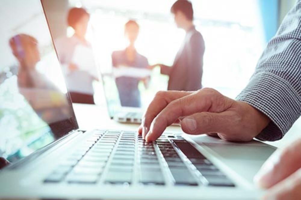 ¿Tienen responsabilidad los bancos en la filtración de datos personales? y ¿Qué hacer si se filtraron datos de mi tarjeta de crédito? son las preguntas que responden los expertos de la U. de Chile.