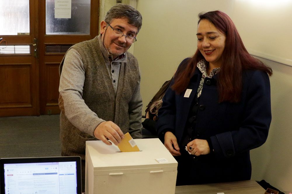 En Casa Central los funcionarios participaron activamente eligiendo a sus representantes.