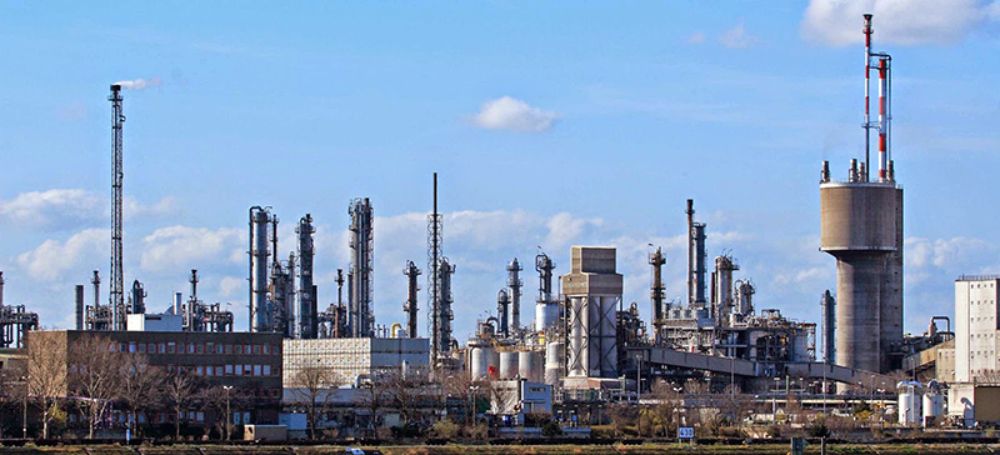 La Industria 4.0 se asocia a la automatización y la incorporación del procesamiento de grandes bases de datos al proceso productivo.