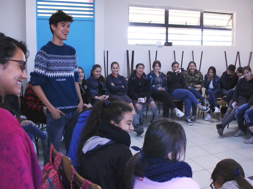 Mediadores en Arte con estudiantes PACE-UCH del Instituto Cumbres de Cóndores de Renca.