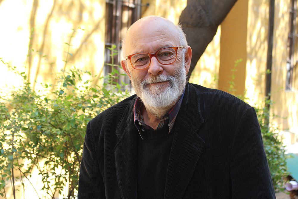 El profesor Belisario Andrade agradeció el galardón, e hizo hincapié en el valor de la investigación y la docencia, así como en la transmisión del conocimiento a nuevas generaciones de profesionales.