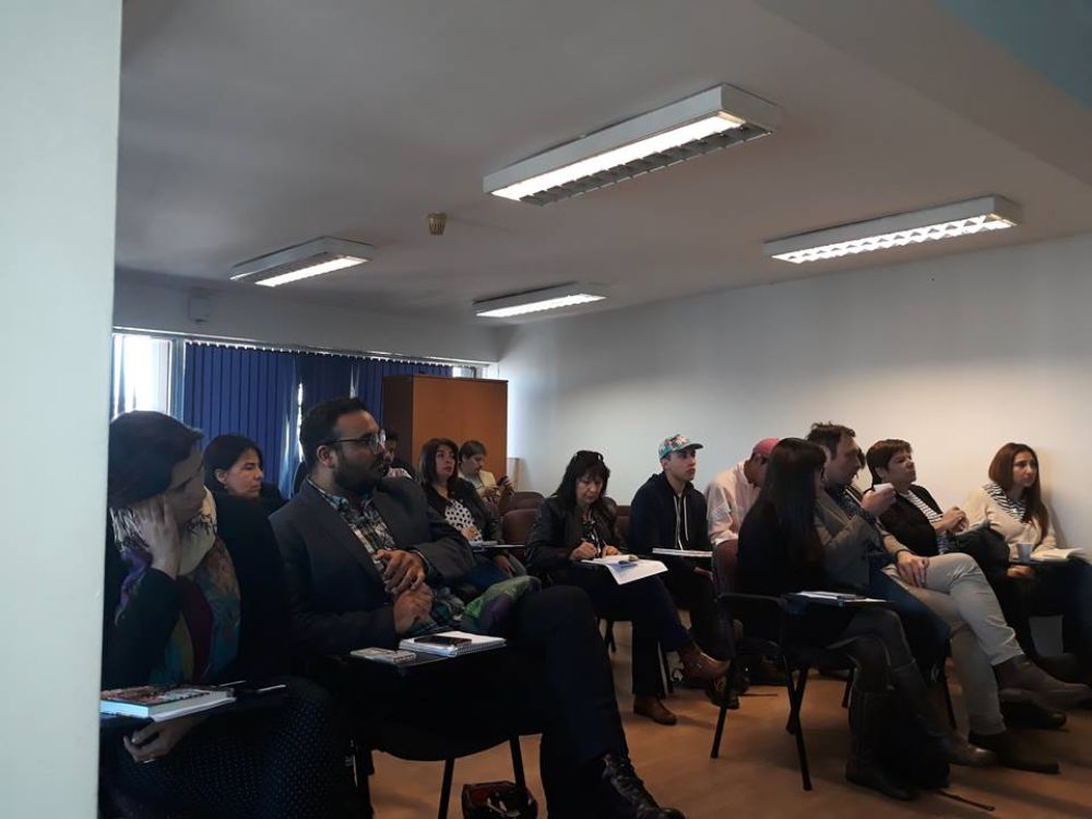 Abordaron conceptos claves de las diversidades sexuales y de género: creencias y estereotipos, cómo tomar conciencia frente a los mitos en torno a las disidencias sexuales, entre otros.