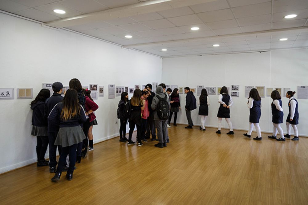 Entre el 18 y 27 de octubre, el evento contó con la colaboración de cinco municipalidades de la Región Metropolitana y cuatro universidades. 