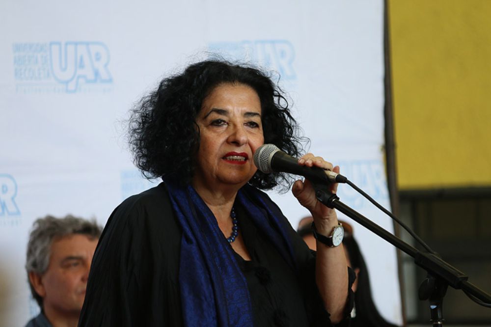 La vicerrectora de Extensión y Comunicaciones, Faride Zeran, en la inauguración de la UAR. 