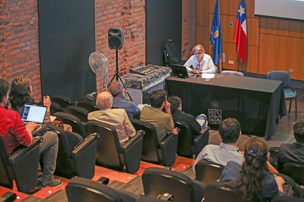 Transdiciplina e interdisciplina como desafíos: una mirada desde los territorios forestales", es el nombre del seminario internacional que se llevó a cabo el 30 de noviembre en la FAU.