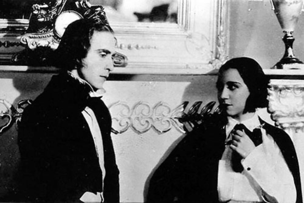 La obra destaca la confluencia en esta película de José Bohr y Claudio Arrau.