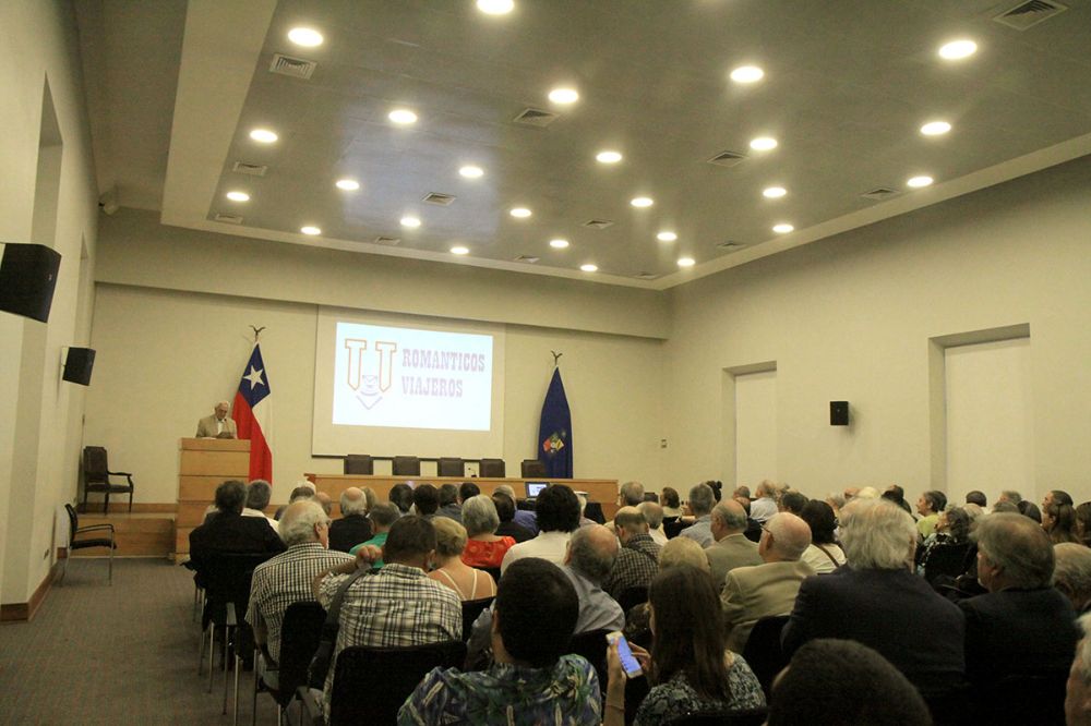 El miércoles 12 de diciembre se realizó el lanzamiento del libro "Universidad de Chile, su deporte y protagonistas en el siglo XX", que recopila historias del deporte amateur en la Casa de Bello.