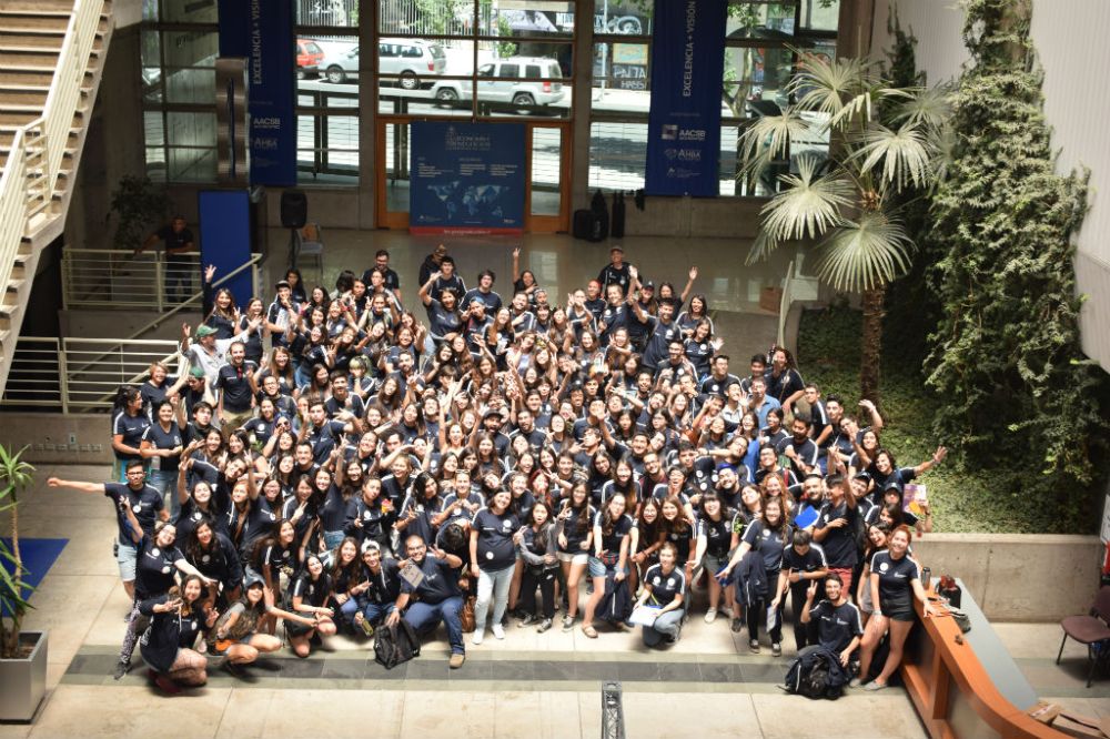 El equipo que trabajó durante la cuarta jornada del día sábado 29, cerró con éxito la Semana del Postulante UChile 2019.