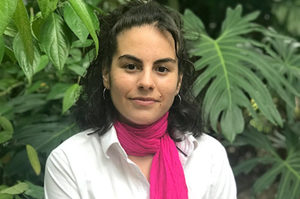 "Las expresiones artísticas populares son consideradas artes menores, y se les llaman artesanos y no artistas. Acá hay cuestiones y distinciones de formación académica", señaló Camila Caris.