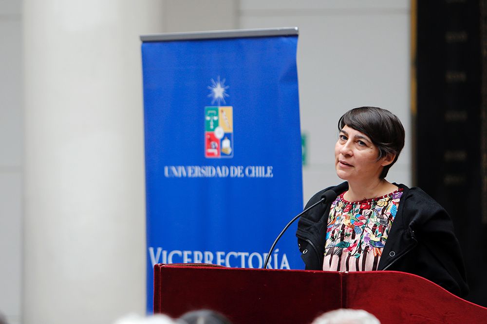 La directora del Archivo Central Andrés Bello, Alejandra Araya.