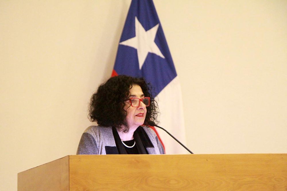 La vicerrectora de Extensión y Comunicaciones, Faride Zeran.