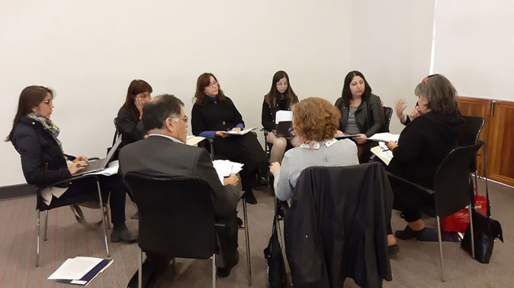 Académicos y académicas de la U. de Chile discutieron las nuevas dimensiones definidas en la Ley 21.091 respecto a acreditación.