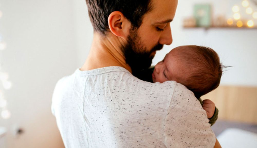 En particular la labor tradicional que los padres realizaban está en proceso de re-invención.