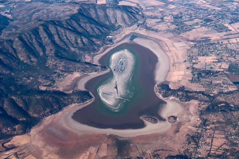 La académica expuso un análisis de los principales desafíos sobre adaptación y transformación en Chile, tema que será el eje de una conferencia internacional que realizará la U. de Chile en octubre.