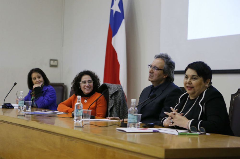 De una forma propositiva y apasionada, las y los docentes que compartieron su experiencia motivaron a la audiencia para seguir reflexionando y realizar cambios para innovar y mejorar permanentemente.