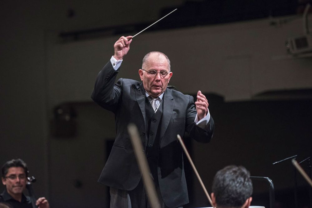 En Buenos Aires la dirección estará a cargo del maestro venezolano, Rodolfo Saglimbeni. 
