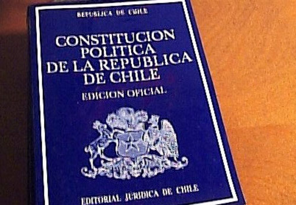 En el contexto de la crisis actual, resulta fundamental tener presente cuáles han sido los cerrojos ideados en los últimos 40 años para perpetuar el modelo político y económico impuesto en dictadura.