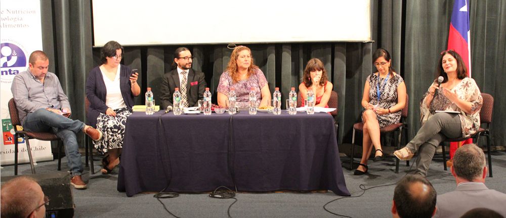 El pasado 20 de diciembre expertos y actores sociales y políticos vinculados al mundo alimentario participaron del debate en torno al derecho a la alimentación en el INTA.