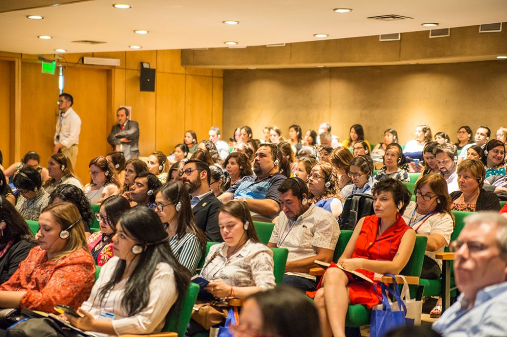 VI Congreso de Bibliotecas Universitarias y Especializadas